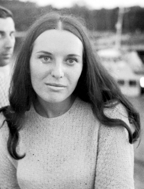 Elżbieta Kliś - Przyszła do nas z innego wydziału, późniejsza Prozerpina na Neptunaliach w 1971 r.